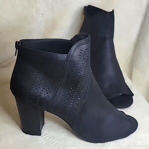 American Eagle Open Toe Heeled Booties